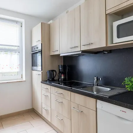 Apartment Sünnslag 141 *